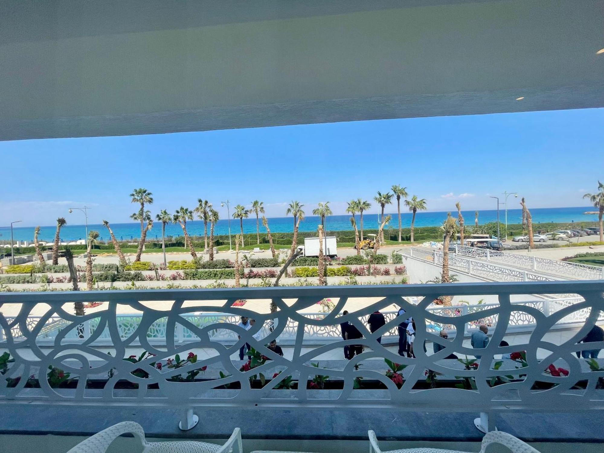 Porto Sokhna Beach Resort Ain Sukhna Exterior foto