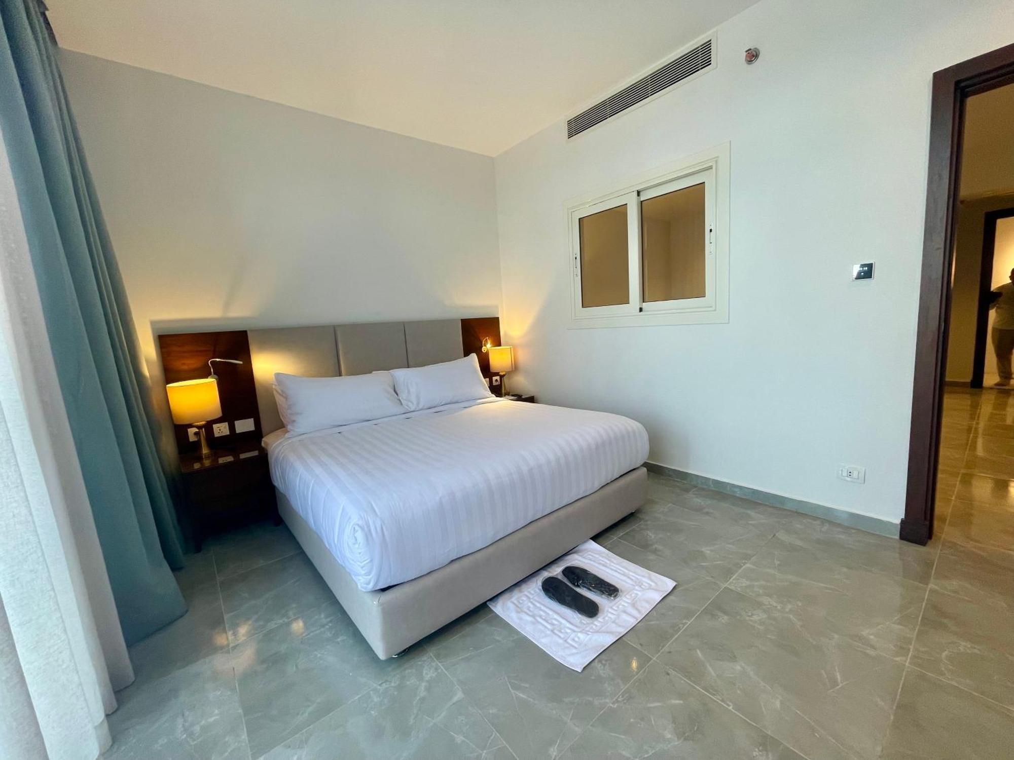 Porto Sokhna Beach Resort Ain Sukhna Exterior foto
