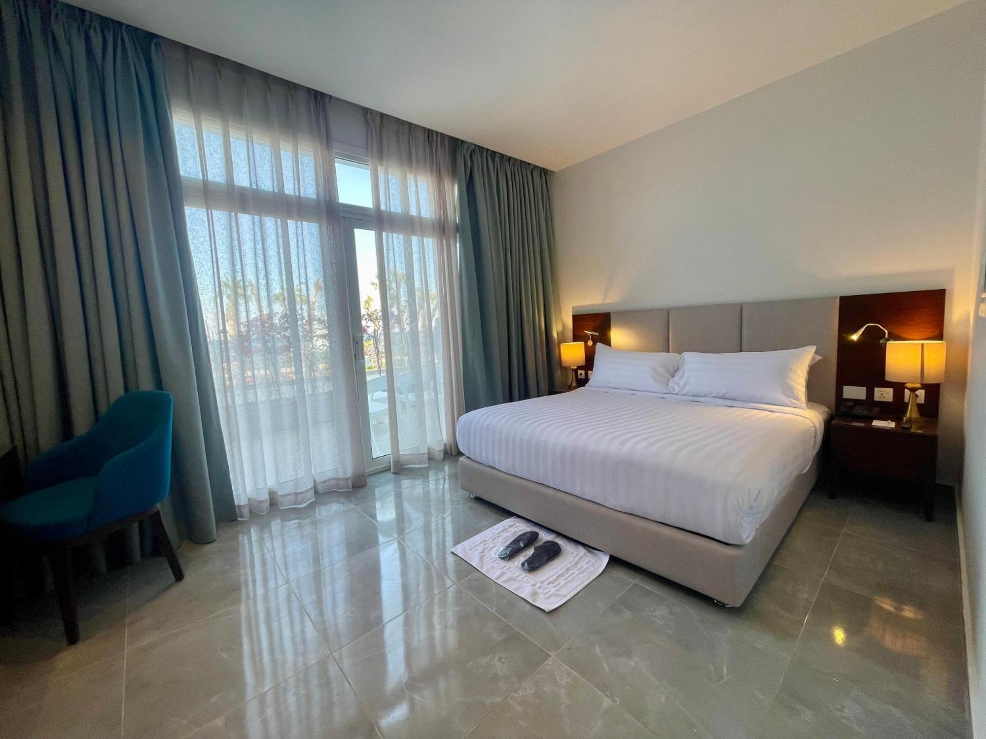 Porto Sokhna Beach Resort Ain Sukhna Exterior foto